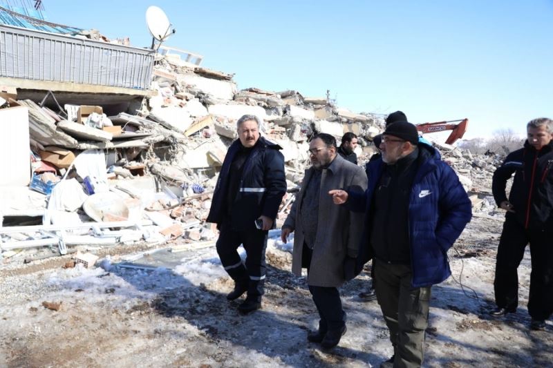 BAŞKAN PALANCIOĞLU VE TEKNİK EKİBİ AFŞİN’DE İNCELEMELERDE BULUNDU