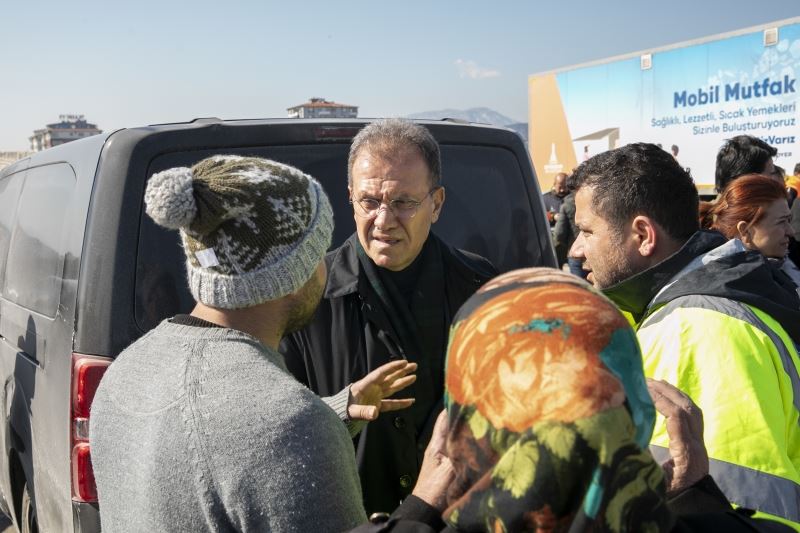 Başkan Seçer, Hatay’da Deprem Bölgesinde İncelemelerde Bulundu