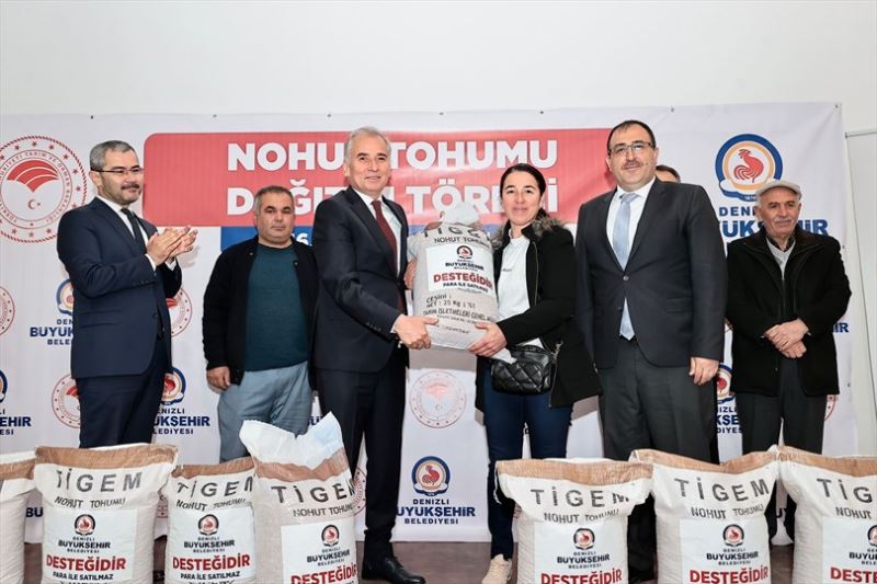 Büyükşehir’den çiftçilere 94 ton nohut tohumu desteği