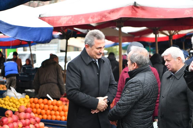 Başkan Murat Köse’den Pazar Esnafına Ramazan Ziyareti