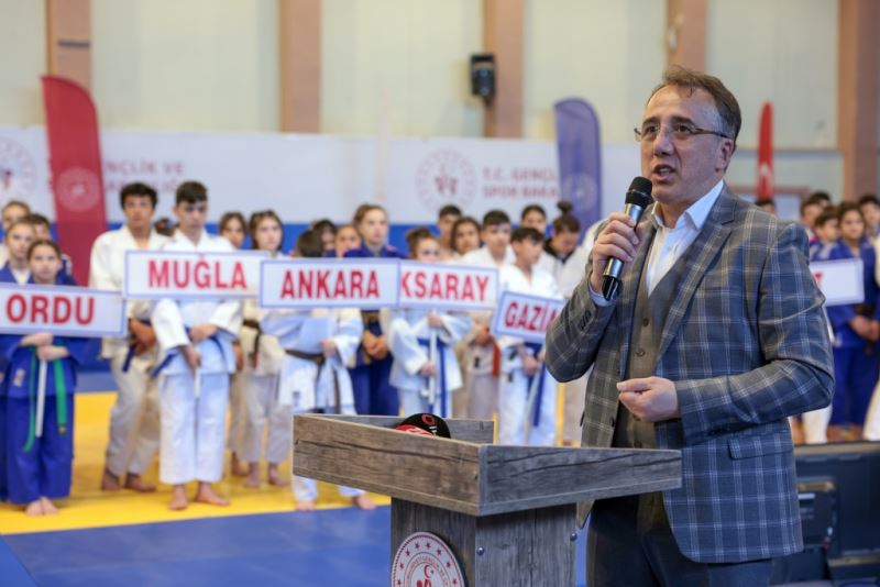 Okul Sporları Judo Yıldızlar Kız - Erkek Türkiye Birinciliği Müsabakaları Başladı