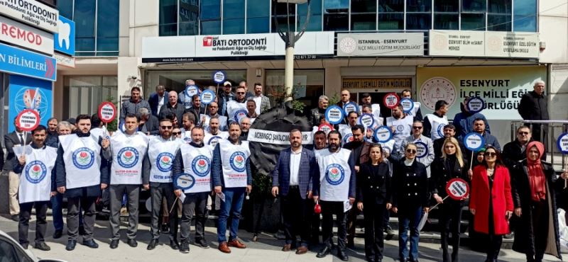 Eğitim Bir-Sen’den Siyah Çelenkli Protesto..!  (GÖRÜNTÜLÜ HABER)