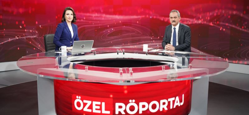 BAKAN ÖZER, TRT HABER CANLI YAYININA KONUK OLDU