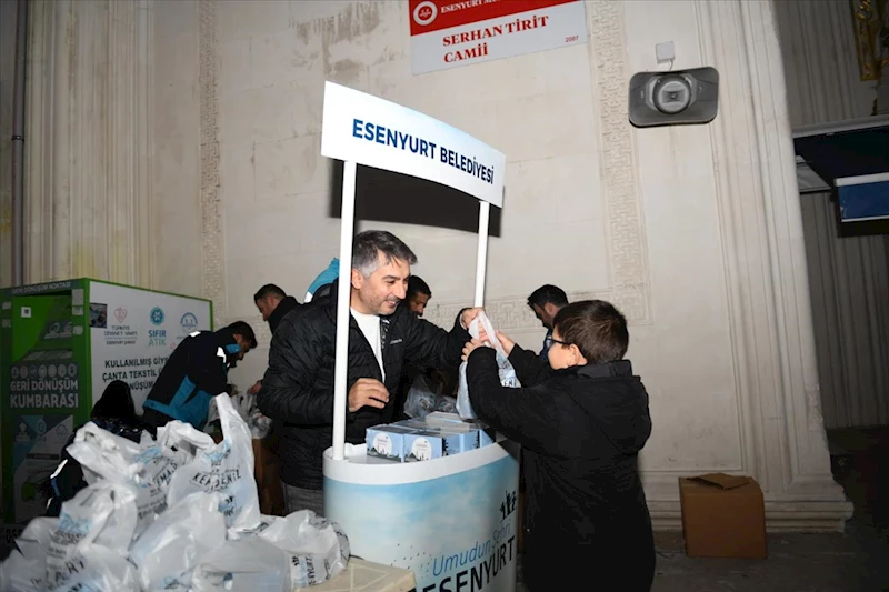 Belediyeden Vatandaşlara Kandil Simidi İkramı