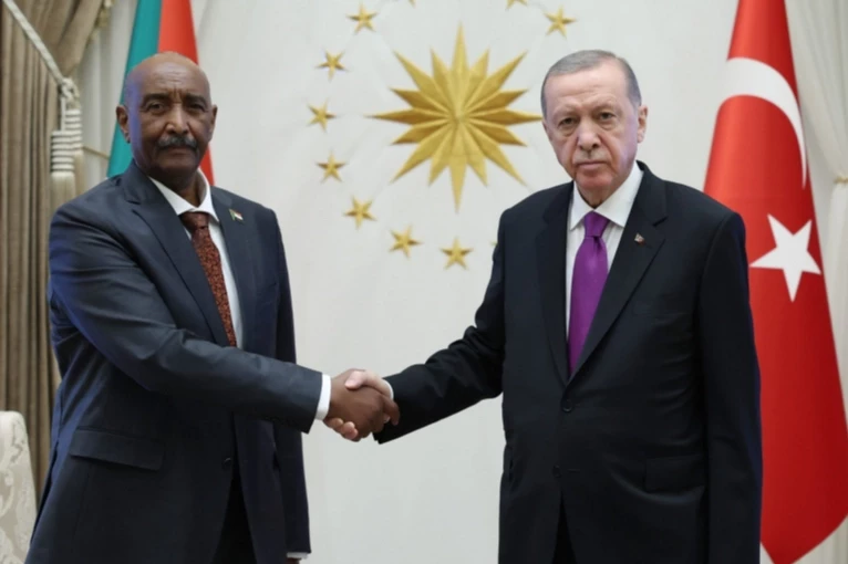 Erdoğan: Sudan ile BAE anlaşmazlıkları için de devreye girebiliriz