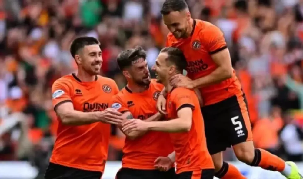 Erzurumlu Avukat Ebubekir Elmalı Dundee United