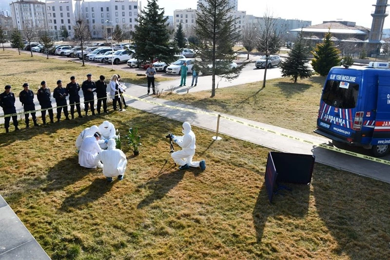 Erciyes Üniversitesi Ve Jandarma ‘ADLİ Palinoloji’ Eğitimi Düzenledi