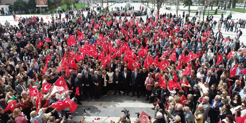 Rekortmen Başkan’ı binlerce Büyükçekmeceli karşıladı ( GÖRÜNTÜLÜ HABER )