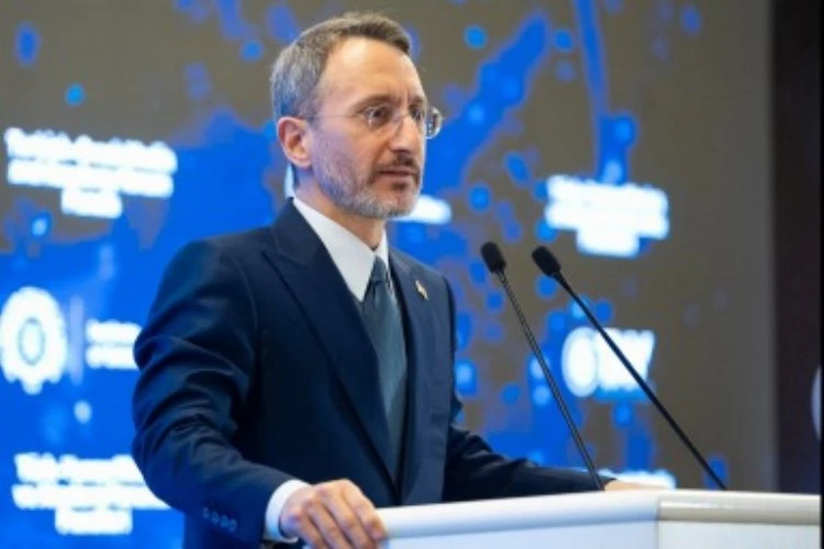 Fahrettin Altun: Samimi gayretler barışa katkı sağlayacak