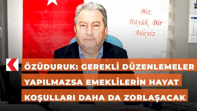 Emekli-Memur-Sen İstanbul İl Başkanı Arslan Özüduruk, seyyanen zam düzenlemesi yapılmazsa emeklilerin yaşam koşullarının daha da ağırlaşacağını söyledi.