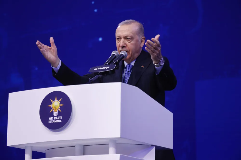 Cumhurbaşkanı Erdoğan Zeytinburnu Kongresinde Tarih Yazdı: Başakşehir Teşkilatından Büyük Destek!