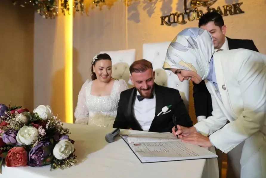 Aile ve Gençlik Fonu ile 214 bin başvuru, 10 milyar lira destek