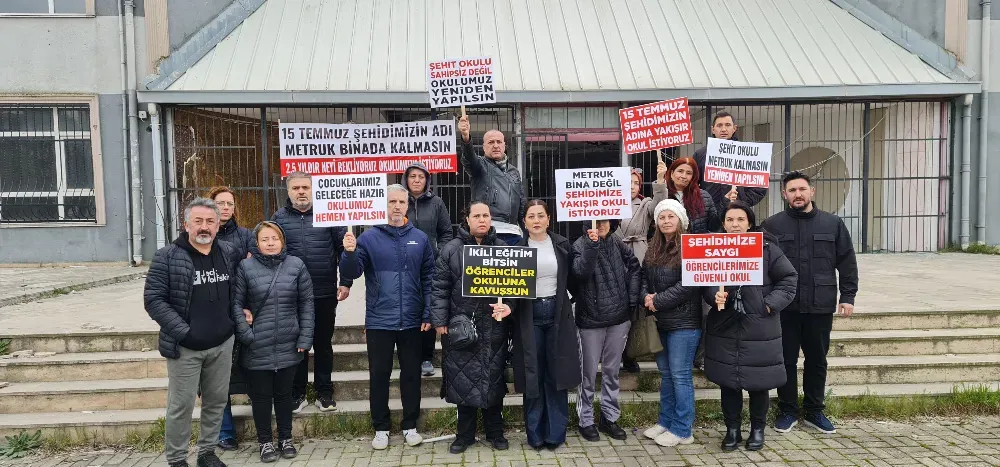 Şehit Okulu İçin Acil Yıkım Çağrısı: İki Yıldır Metruk Durumda
