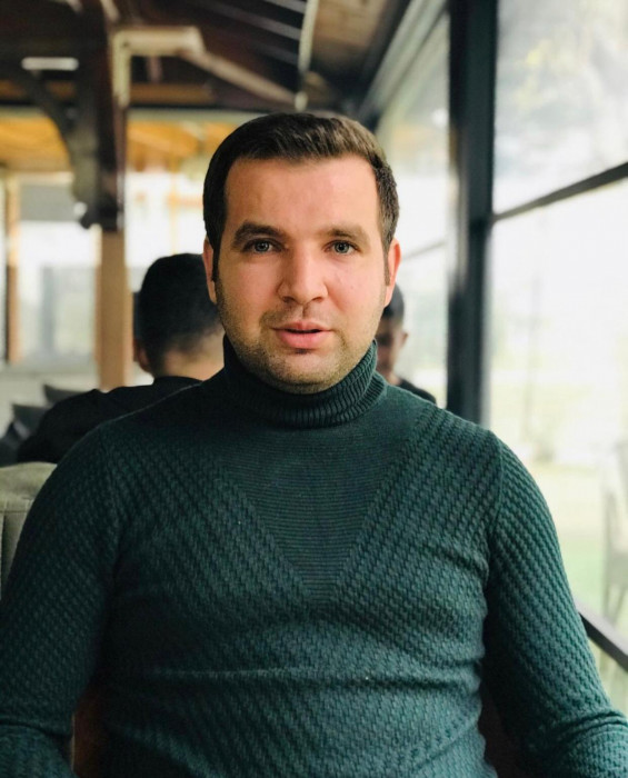 ADEM MUTLU/Ögretmen