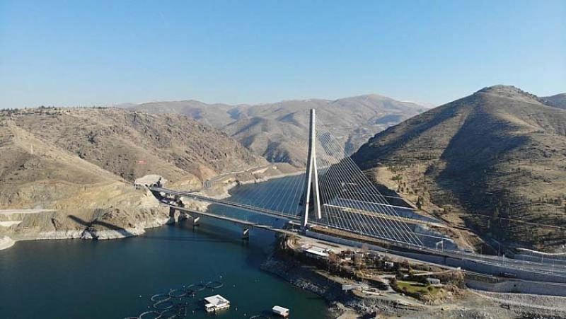 720 milyon lira maliyetli yeni Kömürhan Köprüsü açildi